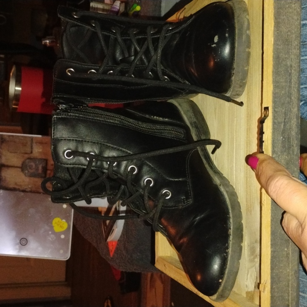 Girls Black Lace-Up Ankle Boots